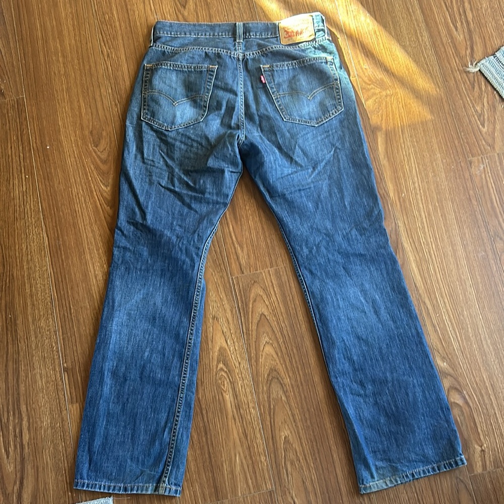 Levi’s Bootcut Jeans - Picture 3 of 5